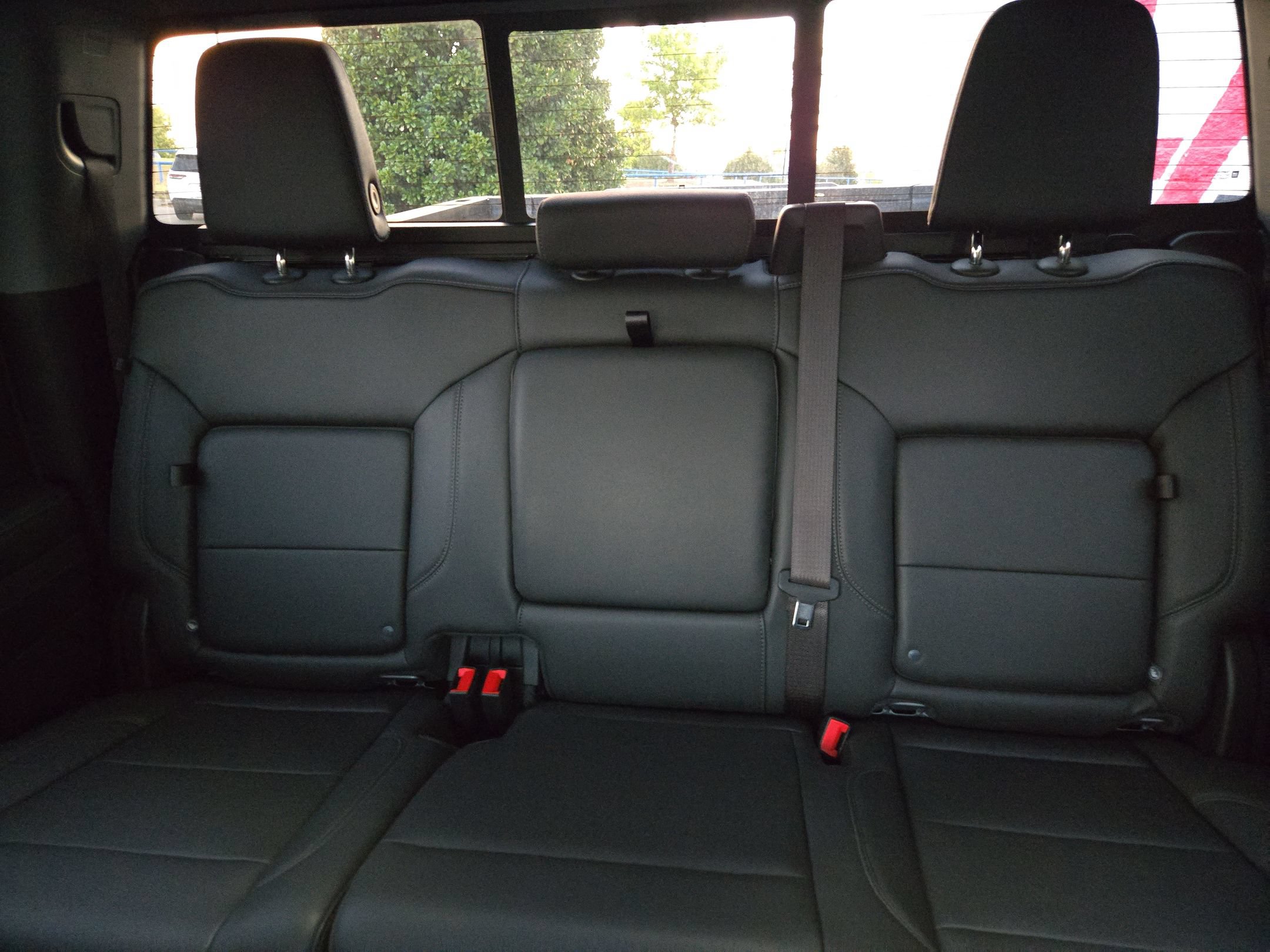 Used 2023 GMC Sierra 1500 Elevation w/ Elevation Premium Package AWD/4WD image 13