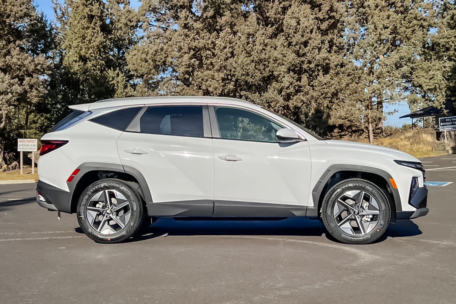 Certified 2026 Hyundai Tucson SEL Plus AWD/4WD image 3