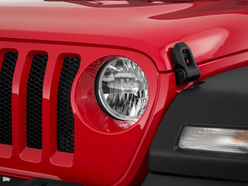 Used 2021 Jeep Wrangler Unlimited Sahara AWD/4WD image 51