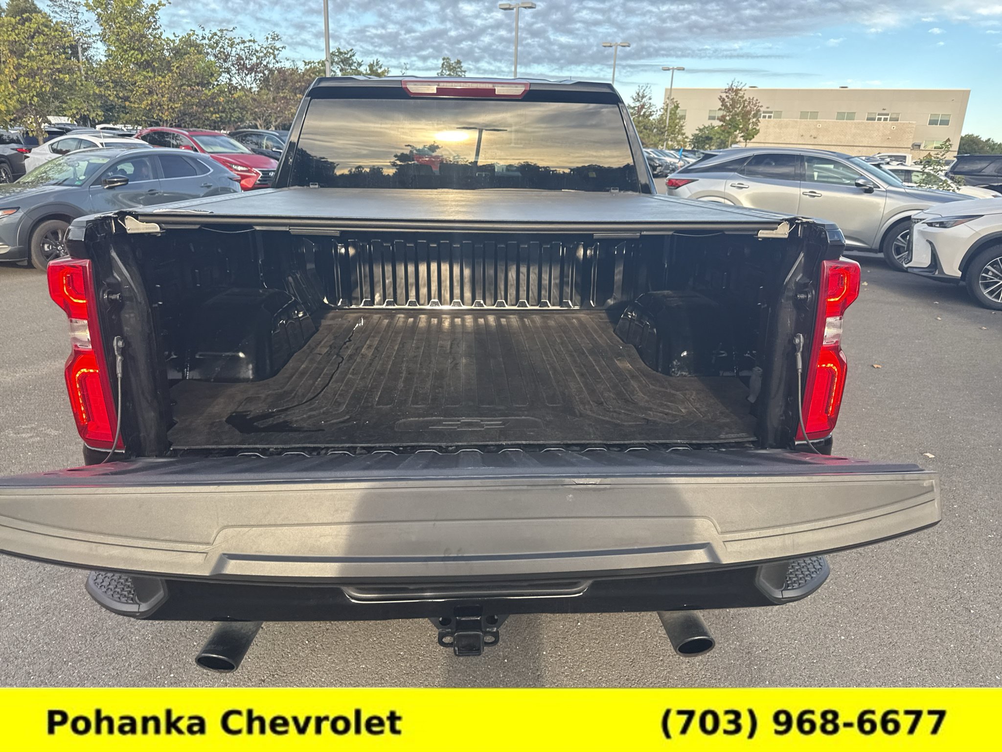 Used 2023 Chevrolet Silverado 1500 RST AWD/4WD image 22