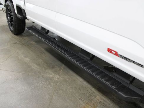 Used 2024 Ford F250 Lariat w/ Black Appearance Package image 13