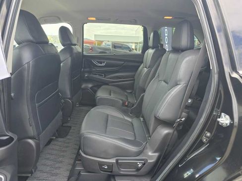 Used 2023 Subaru Ascent Limited AWD/4WD image 16
