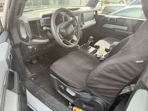 Certified 2022 Ford Bronco Base image 9