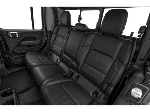 Certified 2023 Jeep Gladiator Overland w/ Popular Equipment Package AWD/4WD image 13