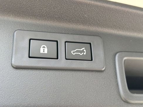 New 2026 Subaru Outback Limited AWD/4WD image 13
