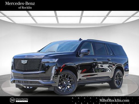 Used 2024 Cadillac Escalade ESV Sport Platinum w/ LPO, ONYX Package AWD/4WD image 1