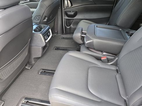 New 2026 Kia Carnival SX Prestige FWD image 19