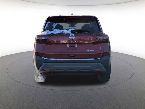 Used 2021 Nissan Rogue SV image 6