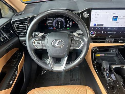 Used 2022 Lexus NX 350h AWD image 18