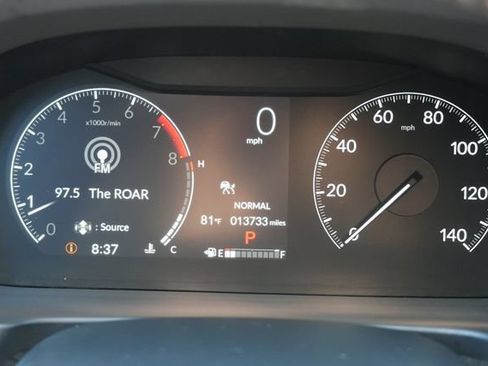 Used 2025 Honda Ridgeline Sport image 29