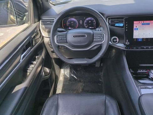 Used 2022 Jeep Wagoneer Series III w/ Premium Group I RWD image 19