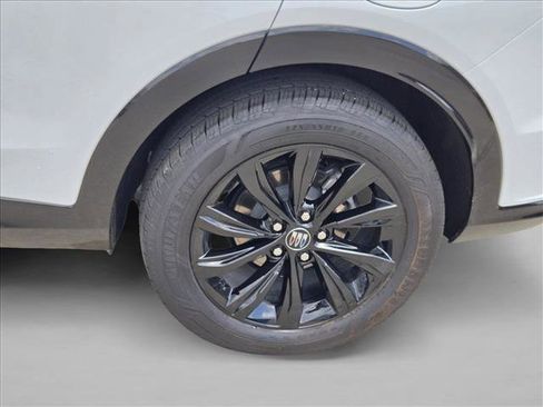 Used 2025 Buick Envista Sport Touring FWD image 10