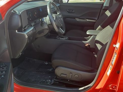 Used 2024 Hyundai Kona SEL FWD image 17