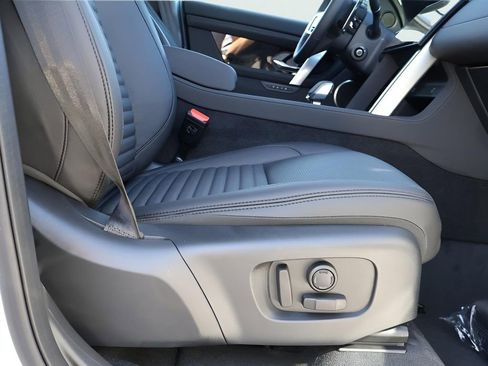 New 2025 Land Rover Discovery Sport S AWD/4WD image 12