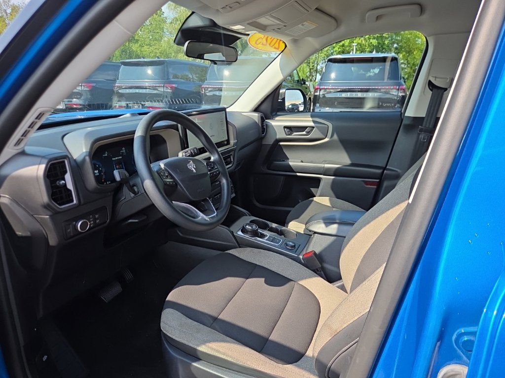 Used 2025 Ford Bronco Sport Big Bend AWD/4WD image 27