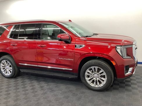 Used 2022 GMC Yukon SLT w/ SLT Luxury Package AWD/4WD image 34