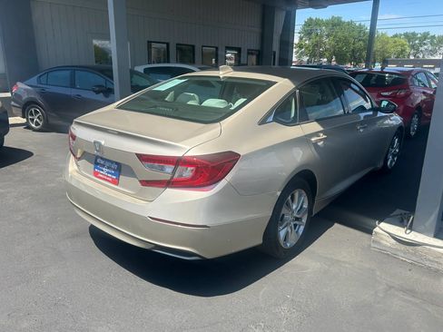 Used 2018 Honda Accord LX image 6