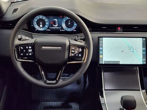New 2026 Land Rover Range Rover Evoque S AWD/4WD image 26