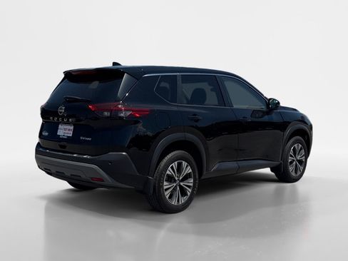 Used 2023 Nissan Rogue SV AWD/4WD image 6
