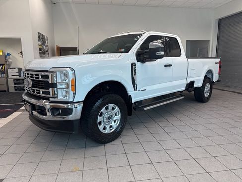 Used 2023 Ford F250 XLT w/ 360-Degree Camera Package image 3