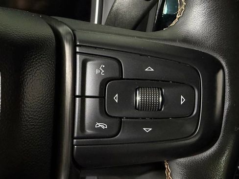 Used 2024 GMC Sierra 2500 AT4 w/ AT4 Premium Plus Package AWD/4WD image 17
