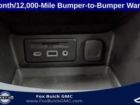 Used 2023 GMC Terrain SLT w/ Infotainment Package II AWD/4WD image 19