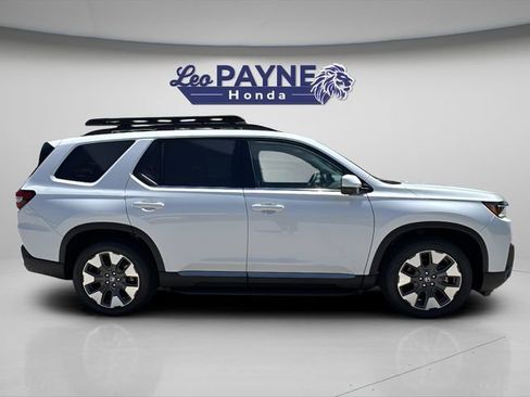 New 2026 Honda Pilot Elite image 8