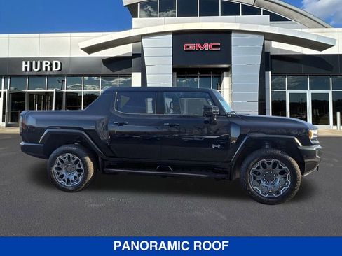 New 2025 GMC Hummer EV 3X image 3