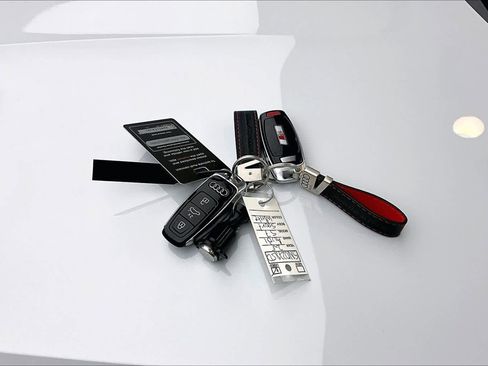 Used 2025 Audi S7 Premium Plus image 14