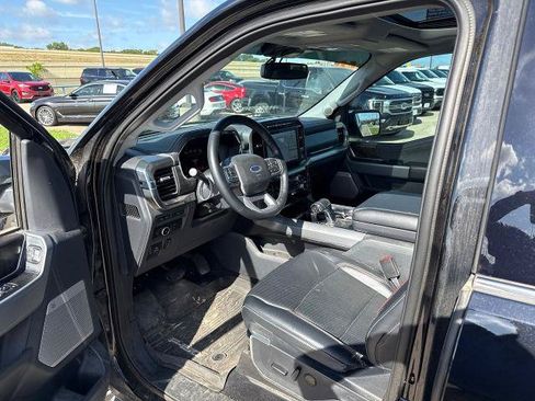 Certified 2023 Ford F150 Lariat w/ Trailer Tow Package AWD/4WD image 20