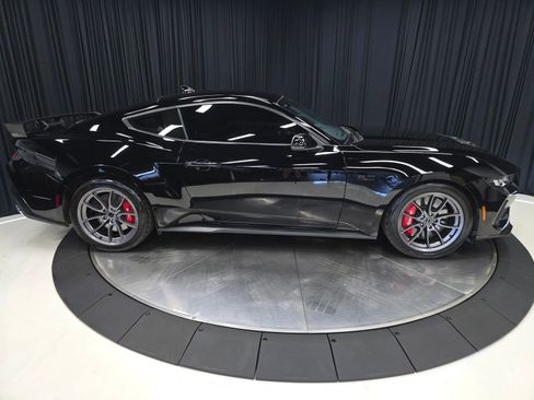 Used 2024 Ford Mustang GT Premium RWD image 16