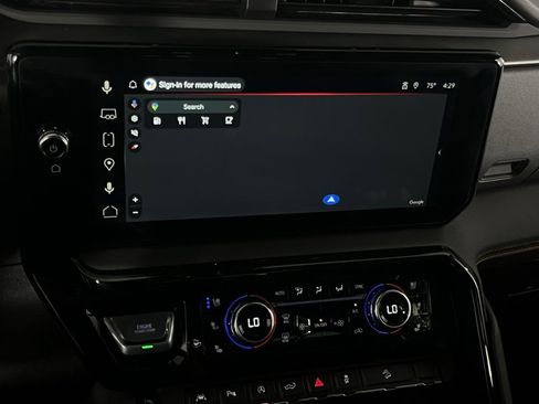 Used 2025 GMC Sierra 1500 AT4 image 18