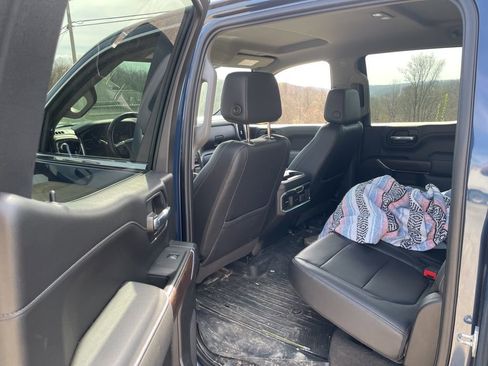 Used 2021 GMC Sierra 1500 SLT w/ SLT Premium Package image 11