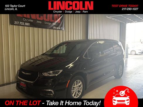 New 2026 Chrysler Pacifica Select FWD image 1