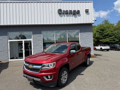Used 2015 Chevrolet Colorado LT w/ Luxury Package AWD/4WD image 2