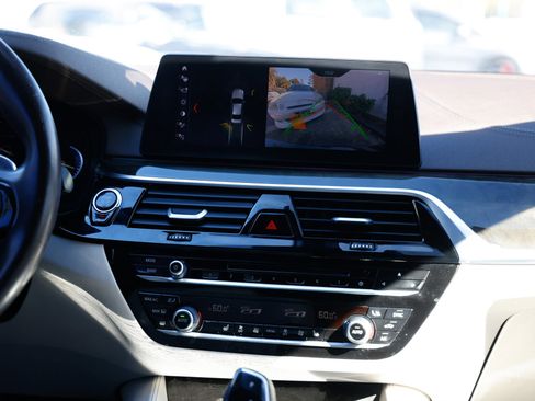 Used 2017 BMW 540i image 39