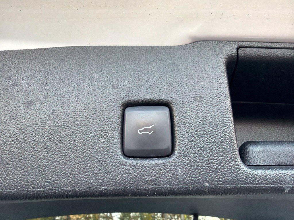 Used 2022 Ford Escape SEL AWD/4WD image 27