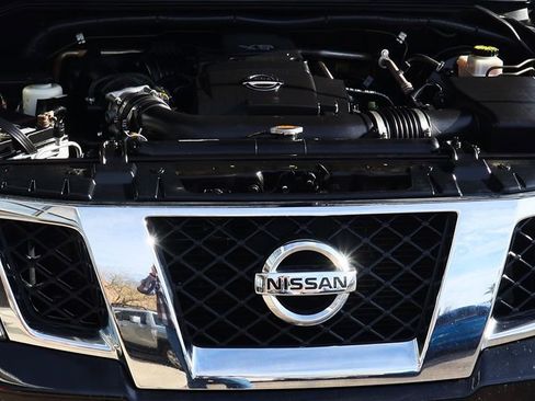 Used 2018 Nissan Frontier SV image 52