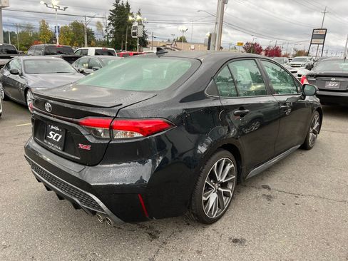 Used 2021 Toyota Corolla XSE w/ Carpet Mat Package (TMS) FWD image 5