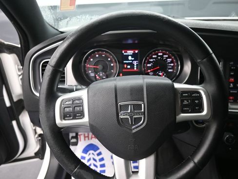 Used 2014 Dodge Charger R/T image 6