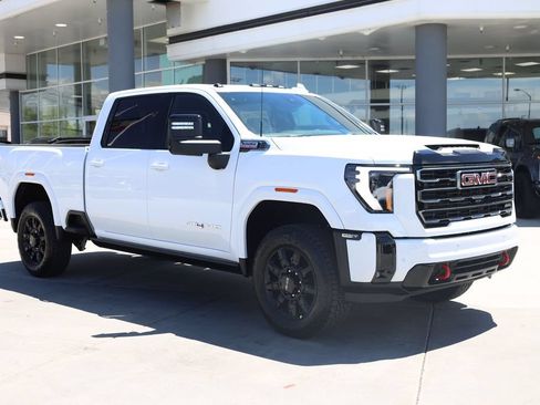 New 2026 GMC Sierra 3500 AT4 w/ AT4 Premium Plus Package AWD/4WD image 8