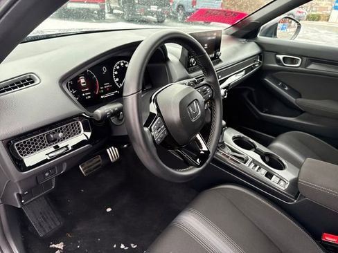 Certified 2025 Honda Civic Sport image 14