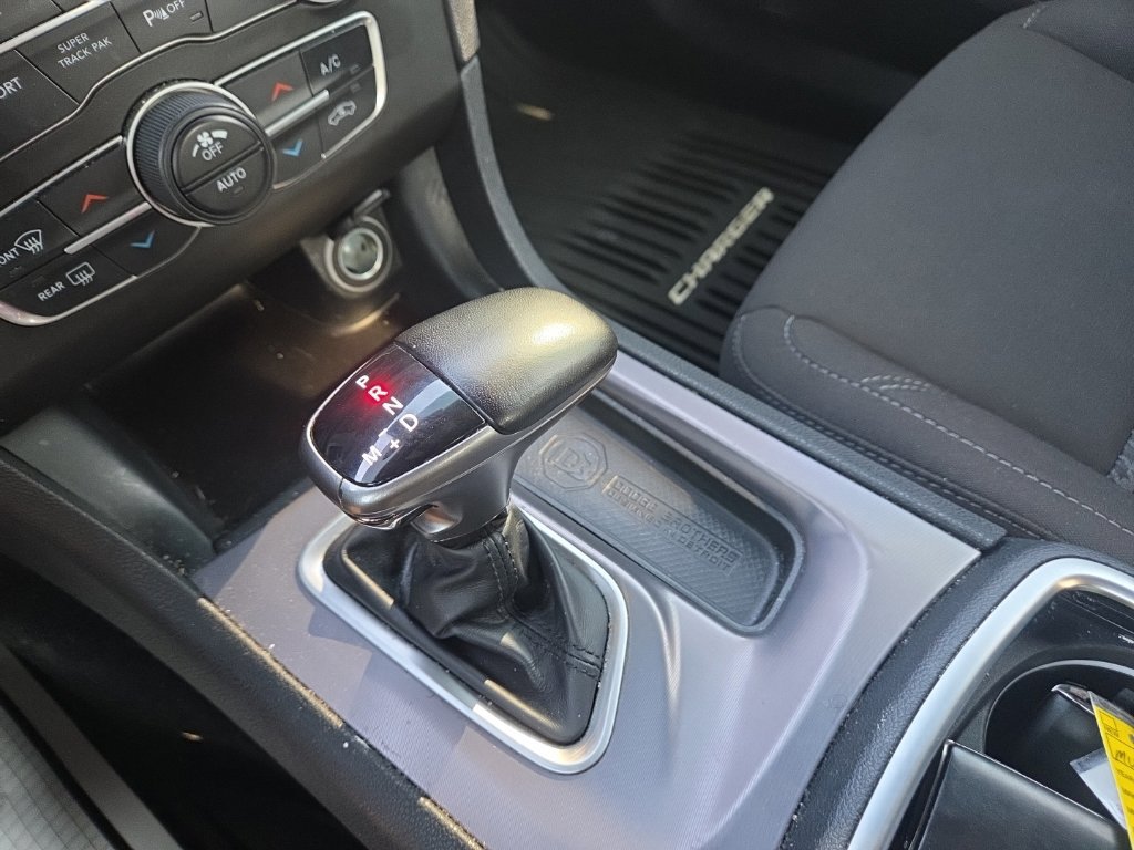 Used 2021 Dodge Charger SXT w/ Driver Convenience Group AWD/4WD image 30