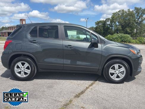 Used 2020 Chevrolet Trax LS w/ Tint and Cruise Package FWD image 2