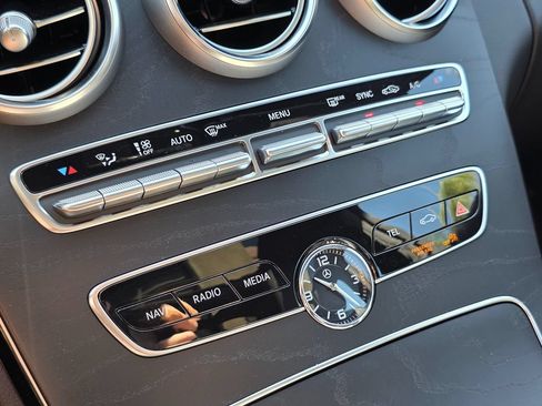 Used 2020 Mercedes-Benz C 300 Sedan image 42