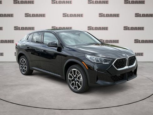 New 2026 BMW X2 xDrive28i w/ Technology Package AWD/4WD image 7