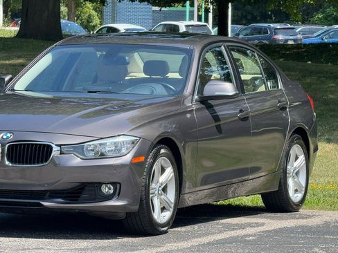 Used 2013 BMW 328i xDrive Sedan AWD/4WD image 19