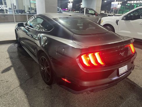 Used 2018 Ford Mustang Coupe w/ Equipment Group 101A image 5