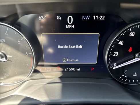 Used 2023 Buick Envision Essence image 12