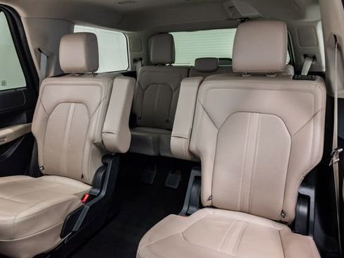 Used 2024 Ford Expedition Limited AWD/4WD image 27